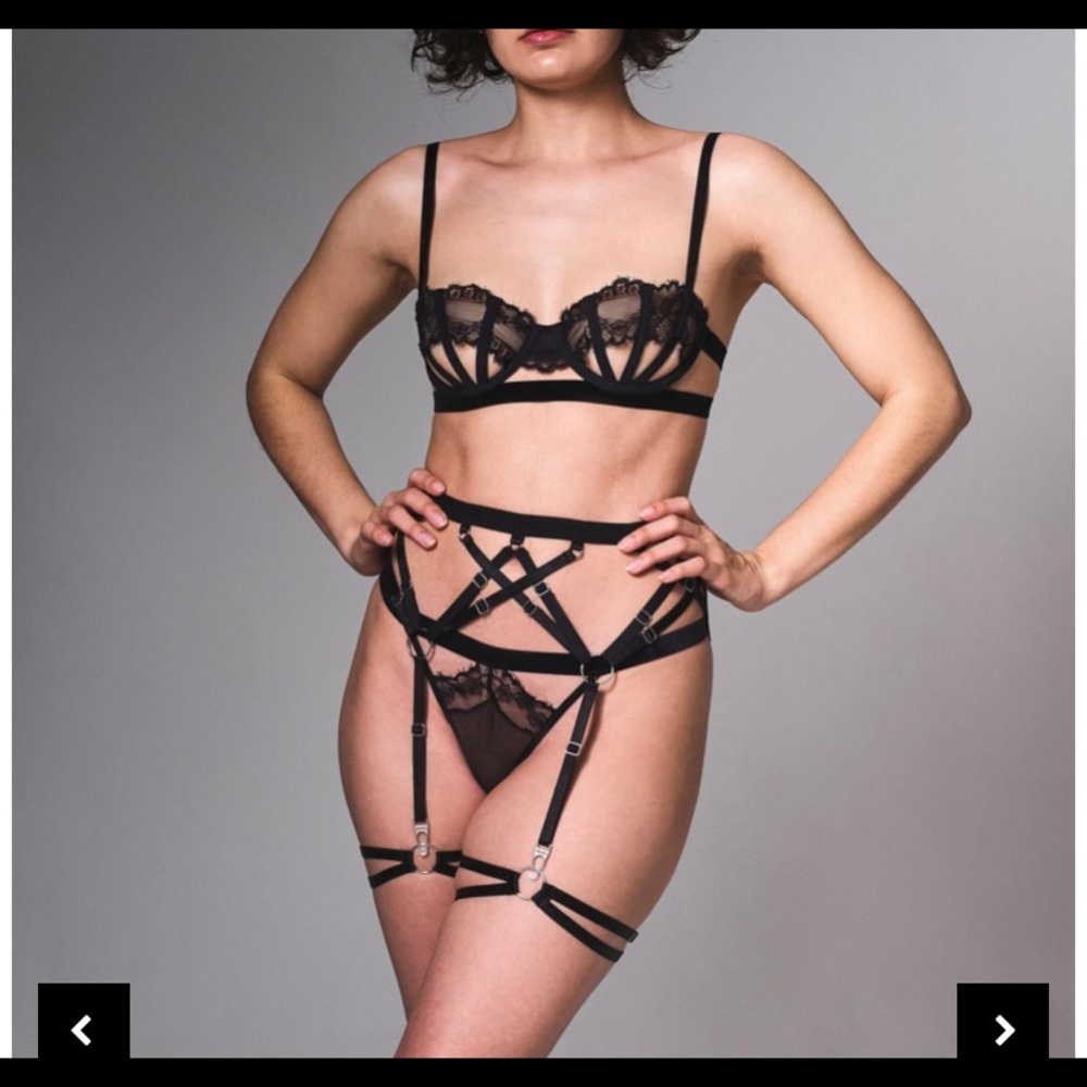 Thistle & Spire Sidney garter belt